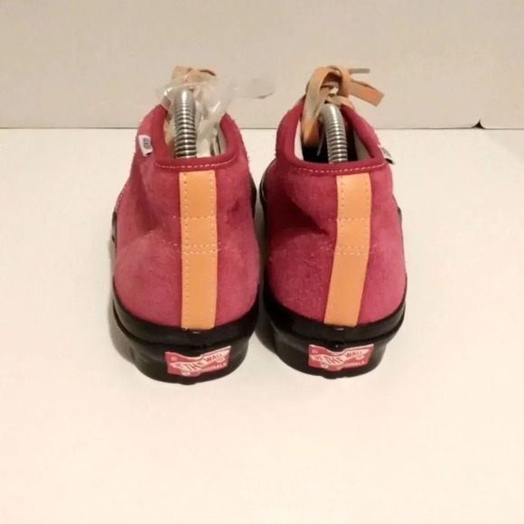 Vans RARE vault OG chukka boot hairy suede cerise apricot skate BMX size 9.5 wom - Picture 3 of 7